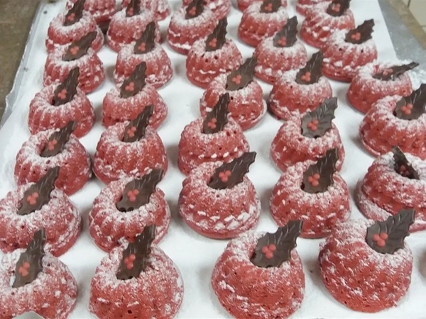 Mini redvelvet tulbandje